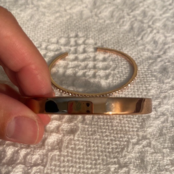 Rose gold bracelet set - Picture 2 of 3